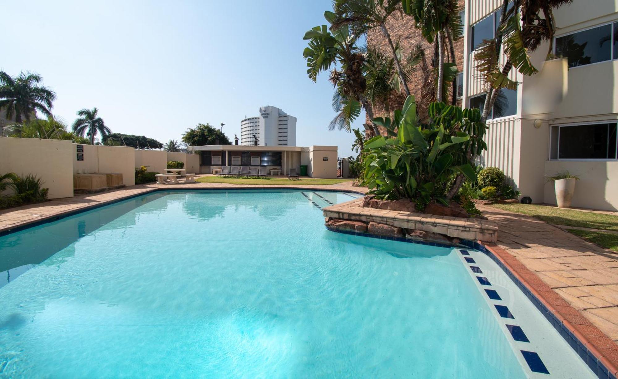 72 Sea Lodge Umhlanga Rocks Дурбан Экстерьер фото