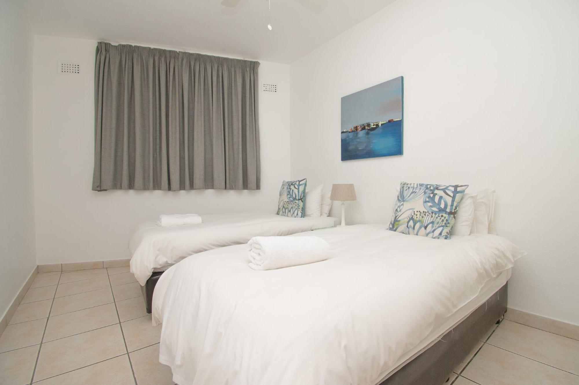 72 Sea Lodge Umhlanga Rocks Дурбан Экстерьер фото